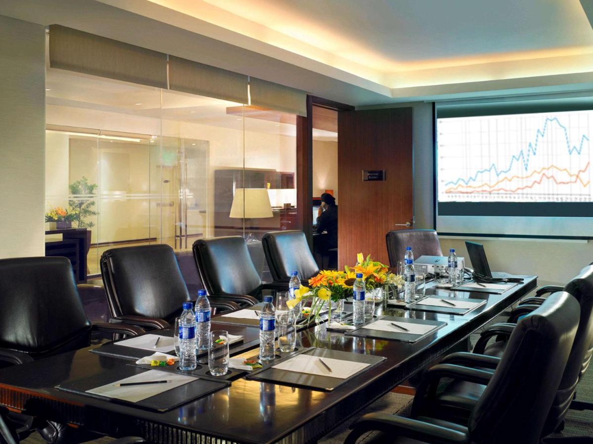 Joy Nostalg Hotel And Suites Manila Managed By The Ascott Limited Pásig Exterior foto